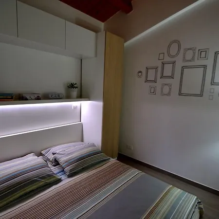 Casa Degli Avi Don Neli, Immersa Nella Natura * מודיקה