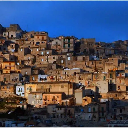 Casa Degli Avi Don Neli, Immersa Nella Natura